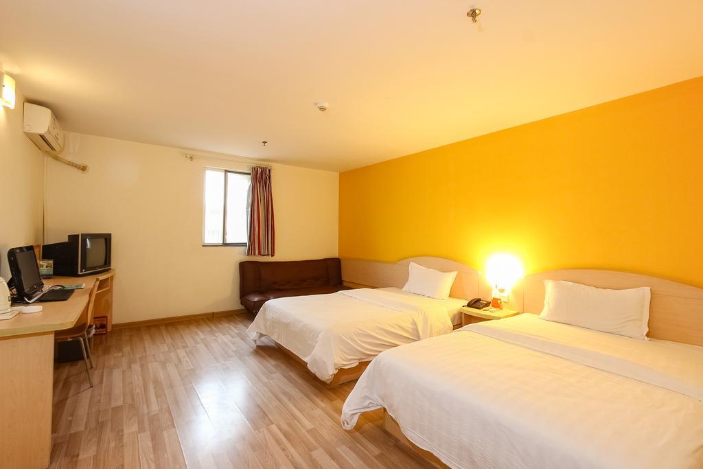 7Days Inn Guangzhou Shijing Jinbi Xincheng Buitenkant foto